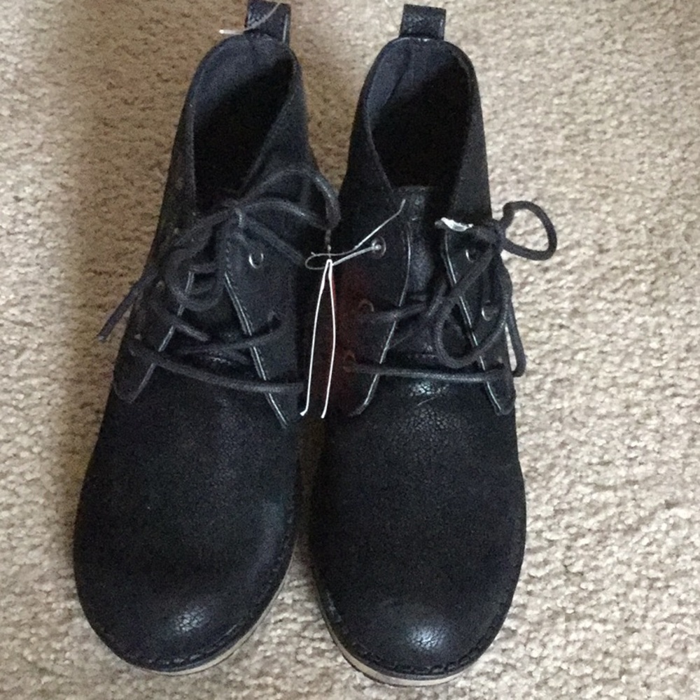 Lugz Shoes NWT